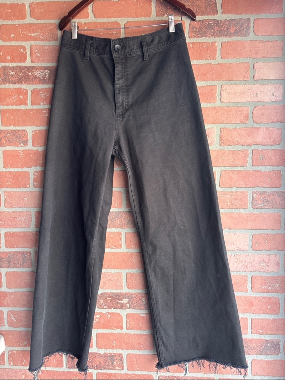 Zara Wide leg High Waist Jeans with Raw Hem - Picture 2 of 5